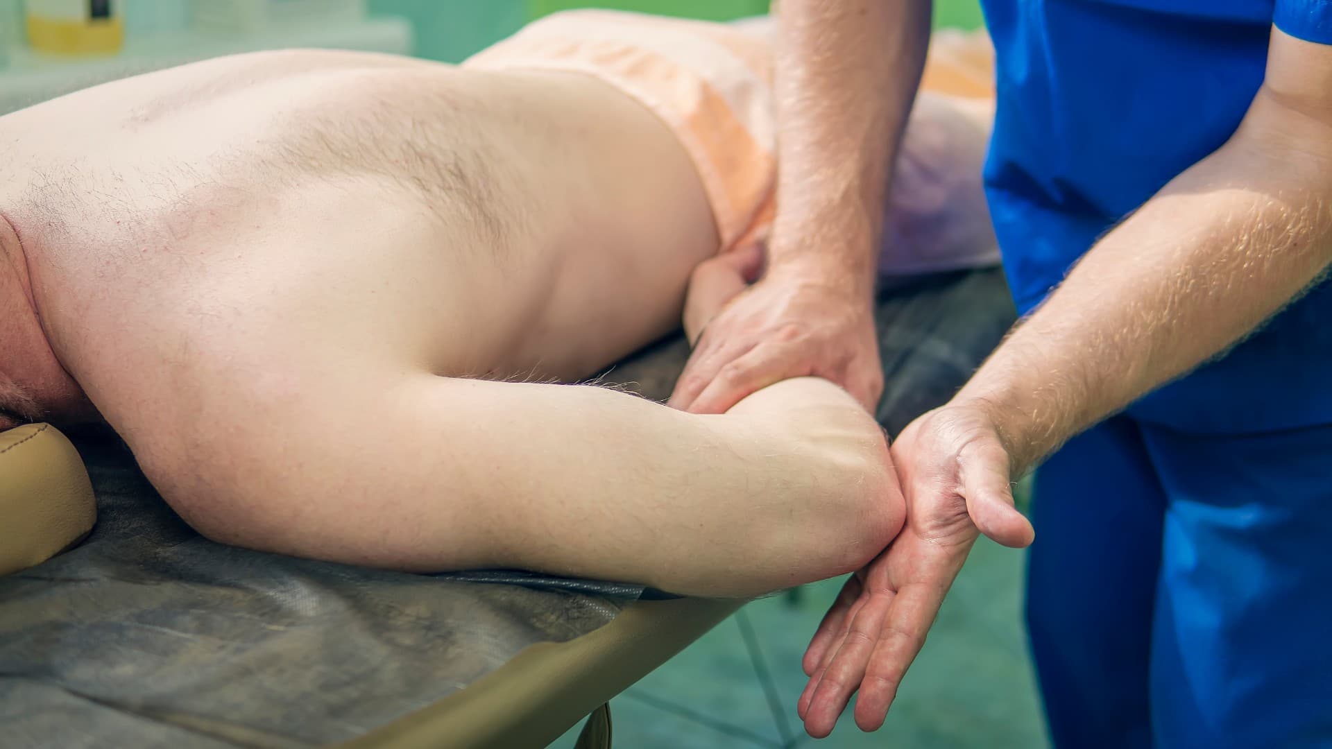 Manuelle Therapie: Was untersucht der Therapeut eigentlich mit den Händen?
